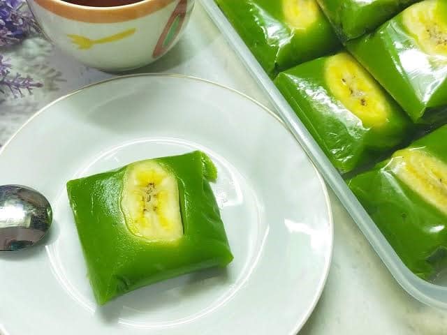 gambar nagasari pandan - kue dari tepung maizena