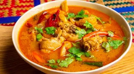 kaldu pembuatan tom yum