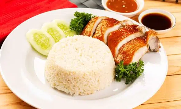 cara membuat nasi hainan pakai kaldu ayam