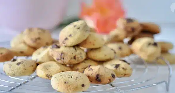 cemulan cookies tepung jagung